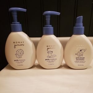 Monat Junior lot